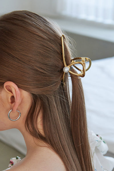 storets.com Nell Pearl Hair Claw