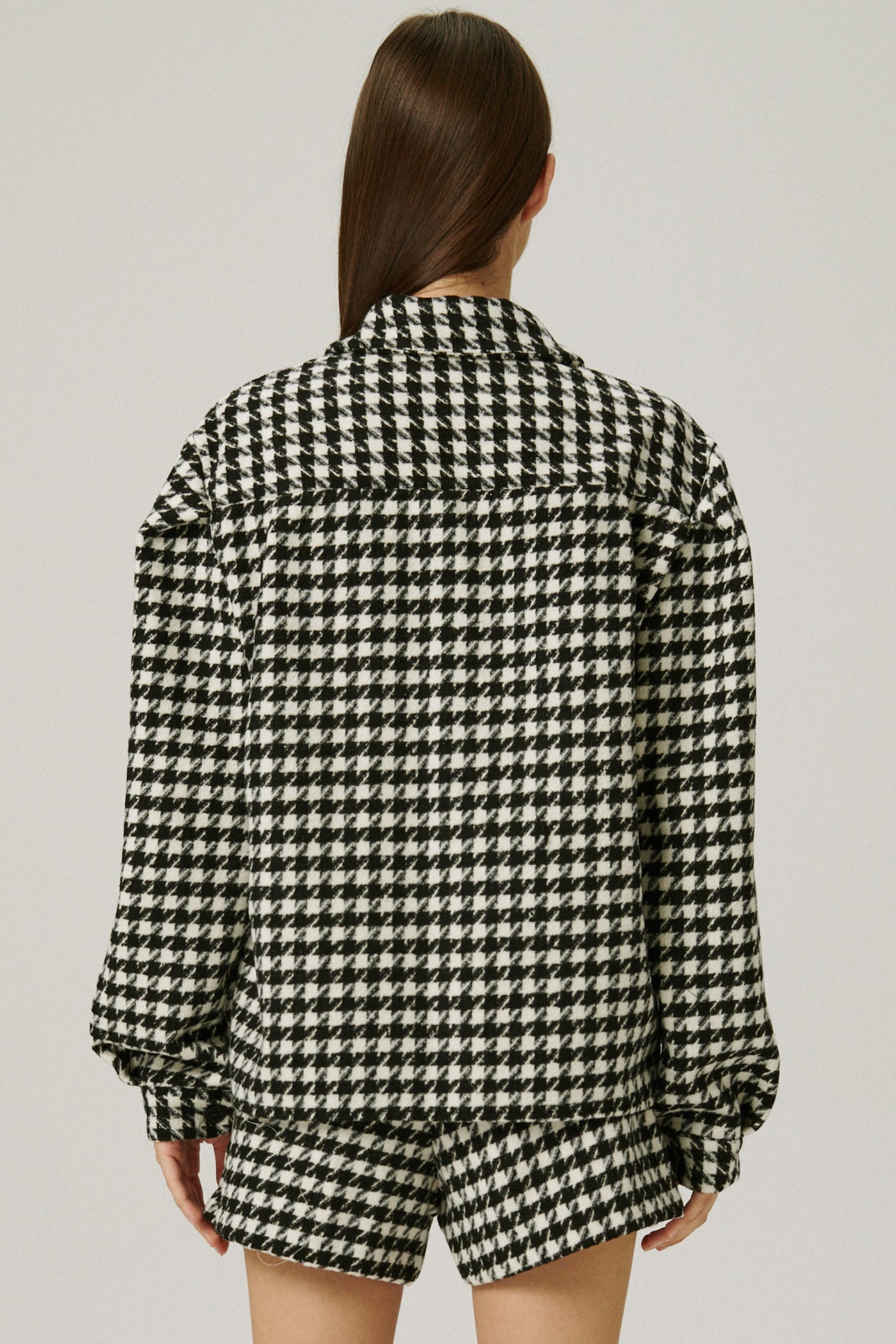 storets.com Harper Houndstooth Shacket