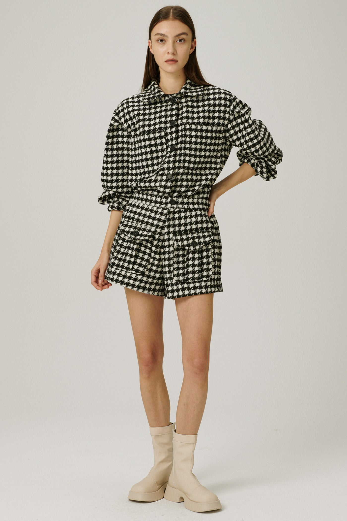 storets.com Harper Houndstooth Shacket