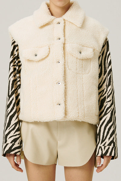 storets.com Cleo Borg Teddy Vest