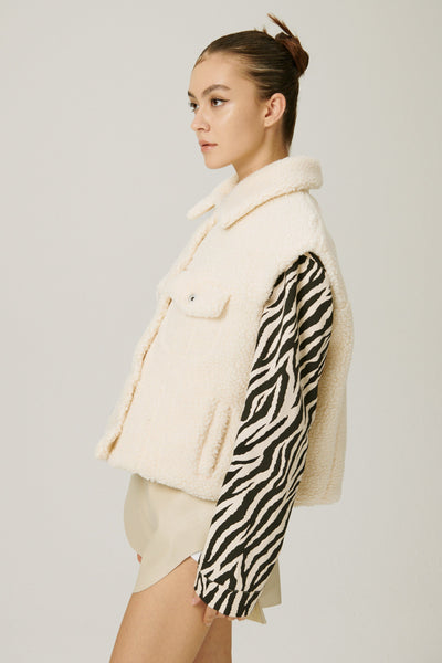 storets.com Cleo Borg Teddy Vest