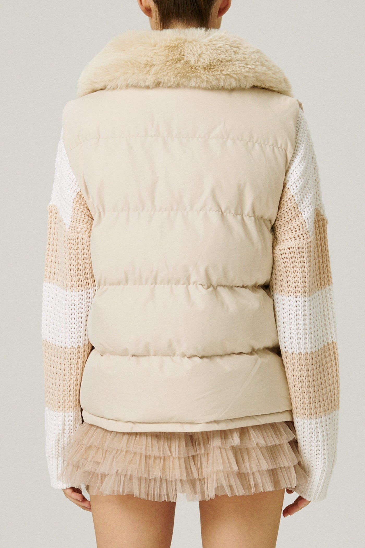 storets.com Polina Sleeveless Puffer Jacket