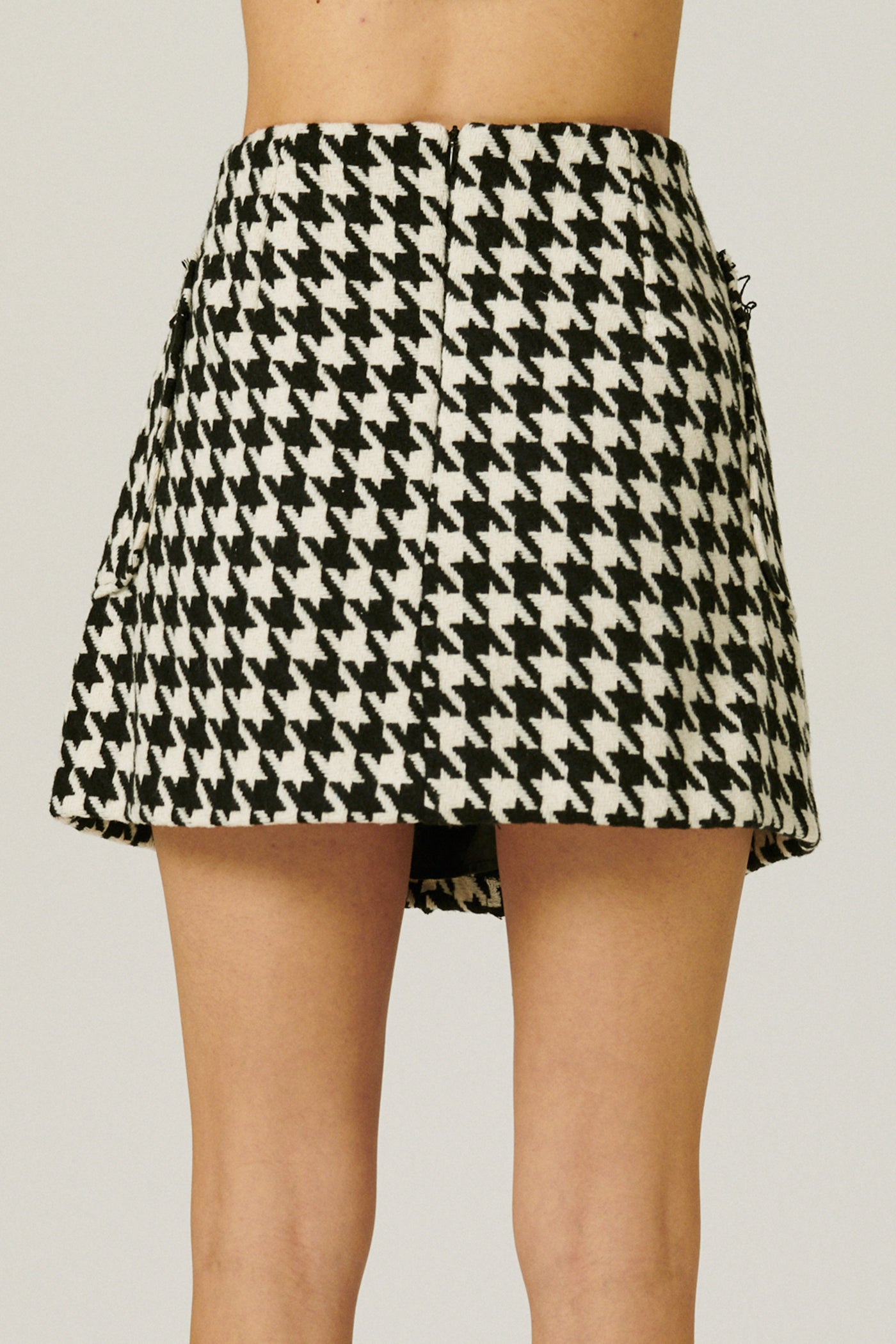 storets.com Allen Frayed Mini Skirt