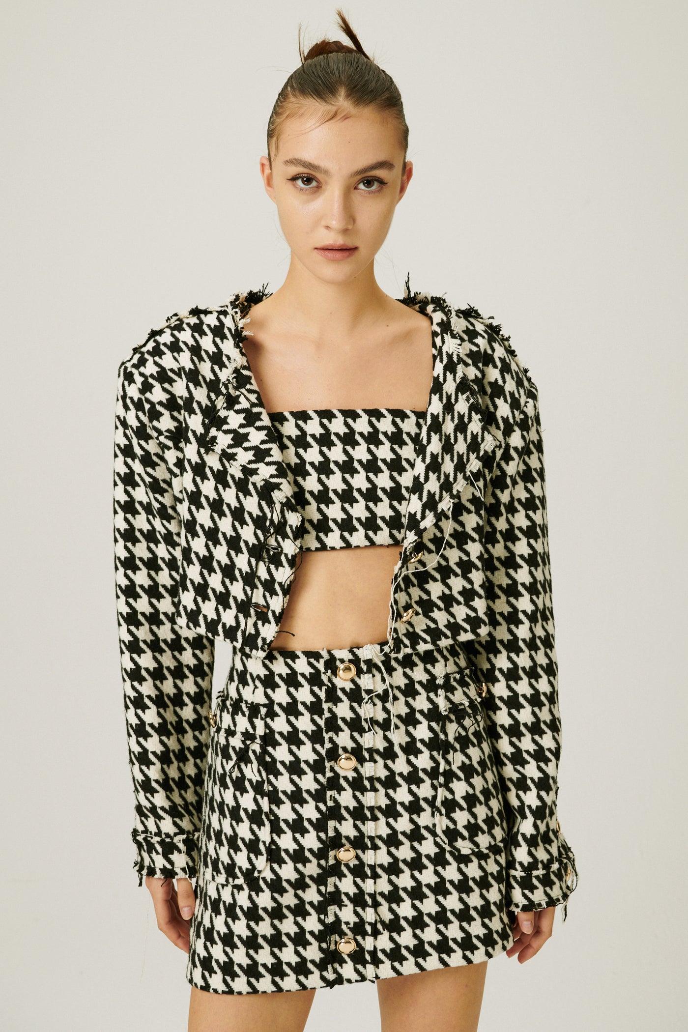 storets.com Allen Frayed Crop Jacket