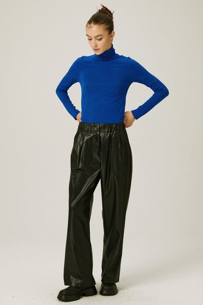 storets.com Celia Slimfit Turtle Neck Top