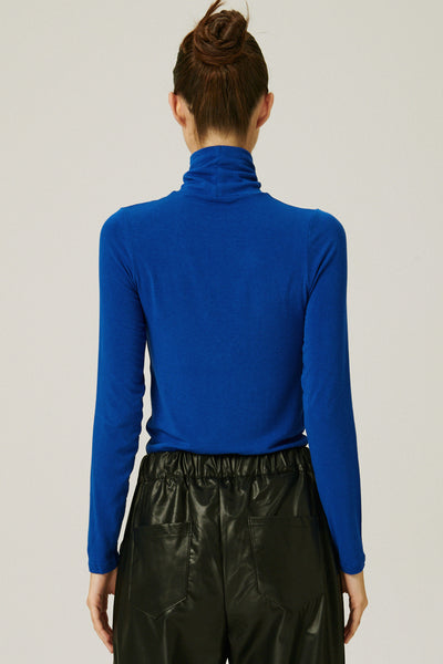 storets.com Celia Slimfit Turtle Neck Top