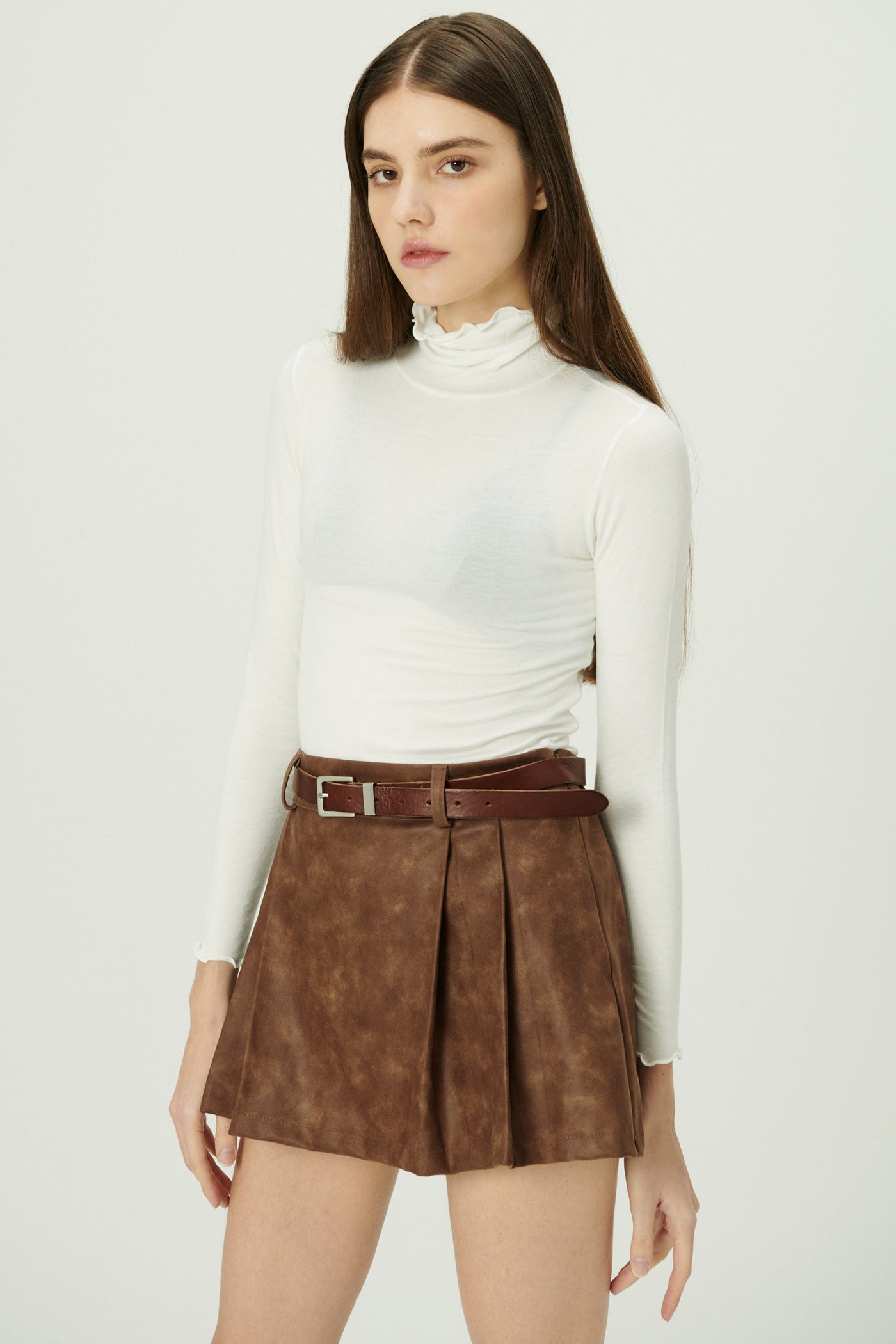 storets.com Catalina Lettuce Hem Slim Fit Top