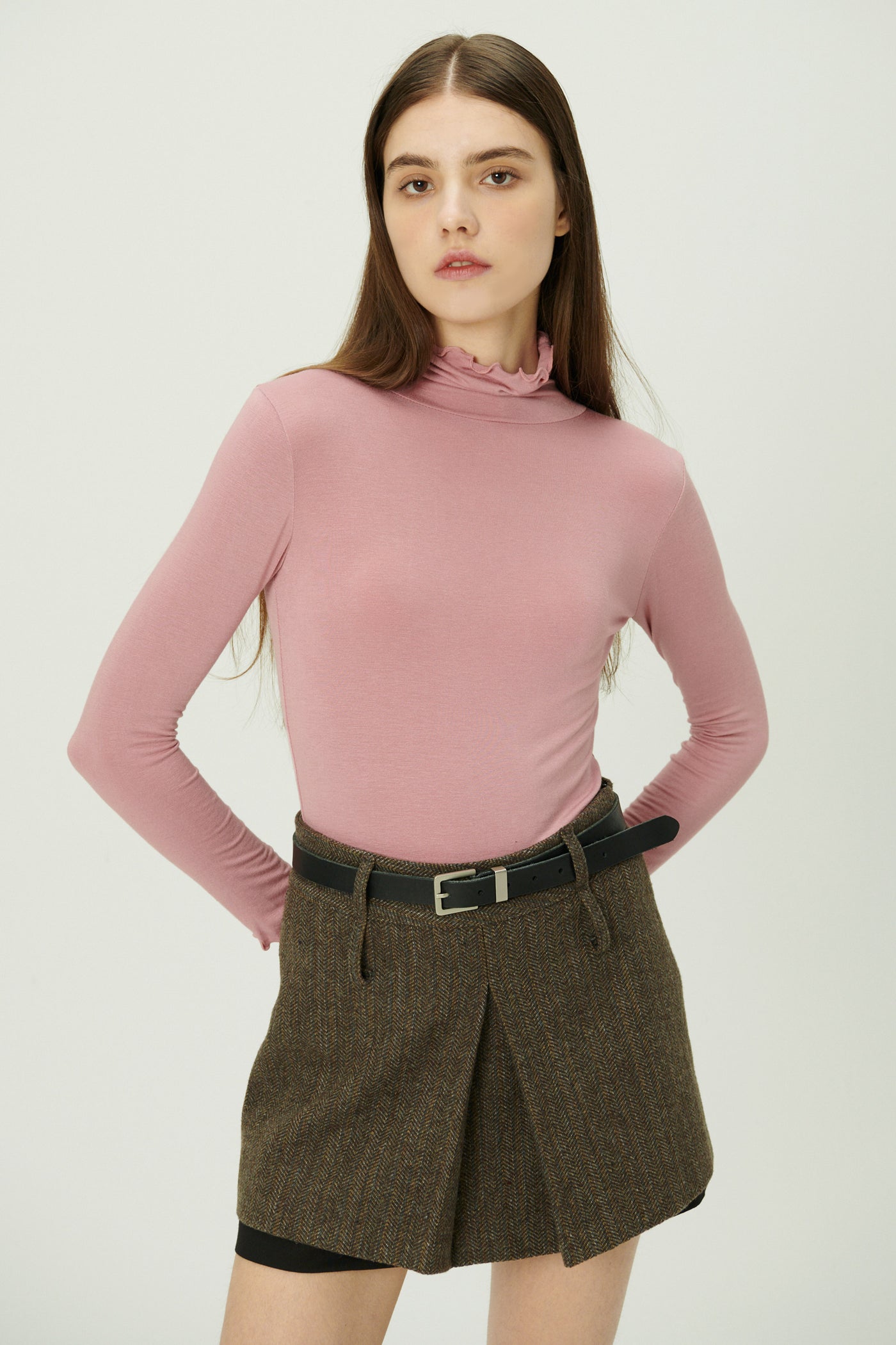 storets.com Catalina Lettuce Hem Slim Fit Top