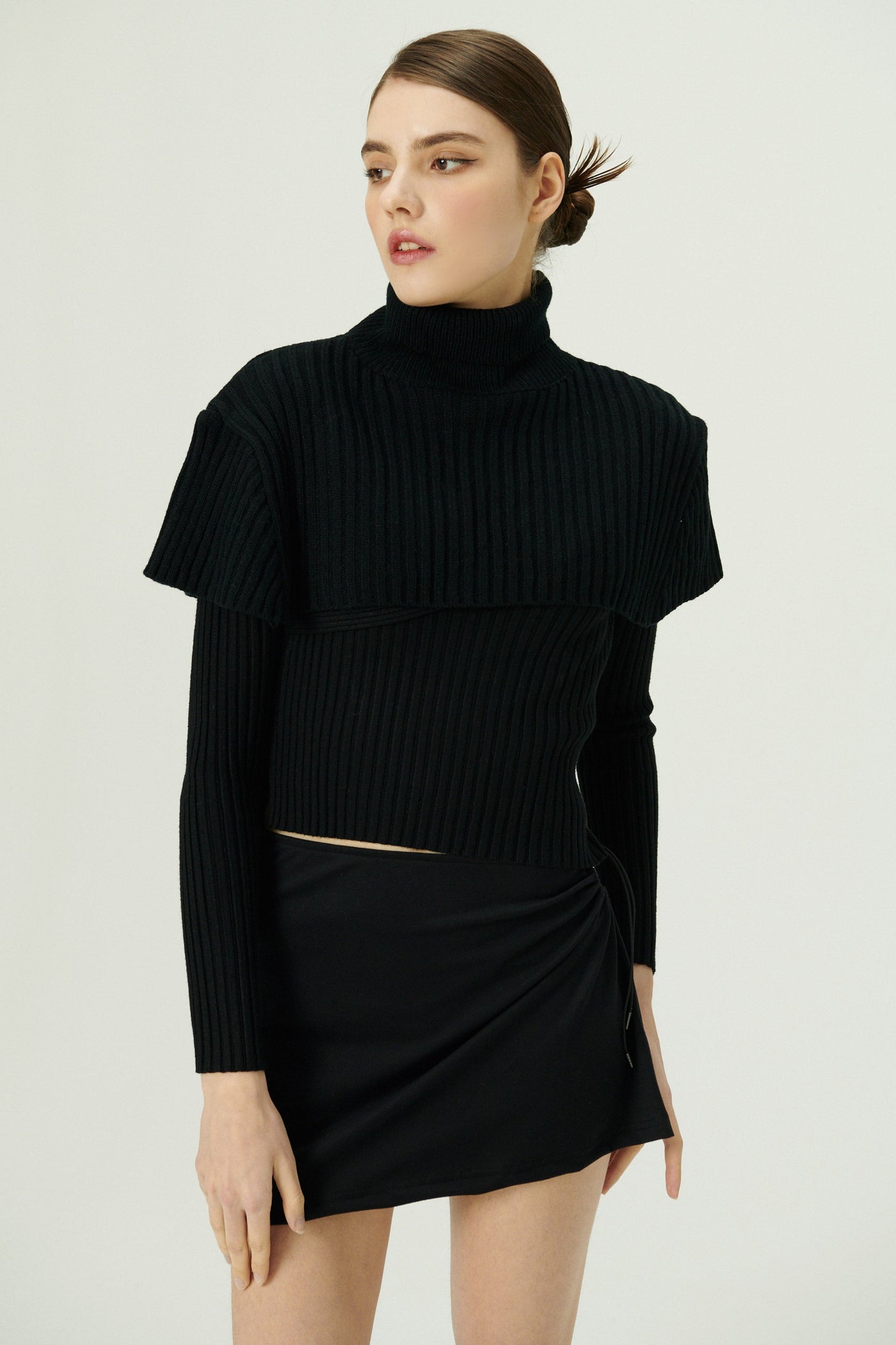 storets.com Marga Mockneck Sweater Cape