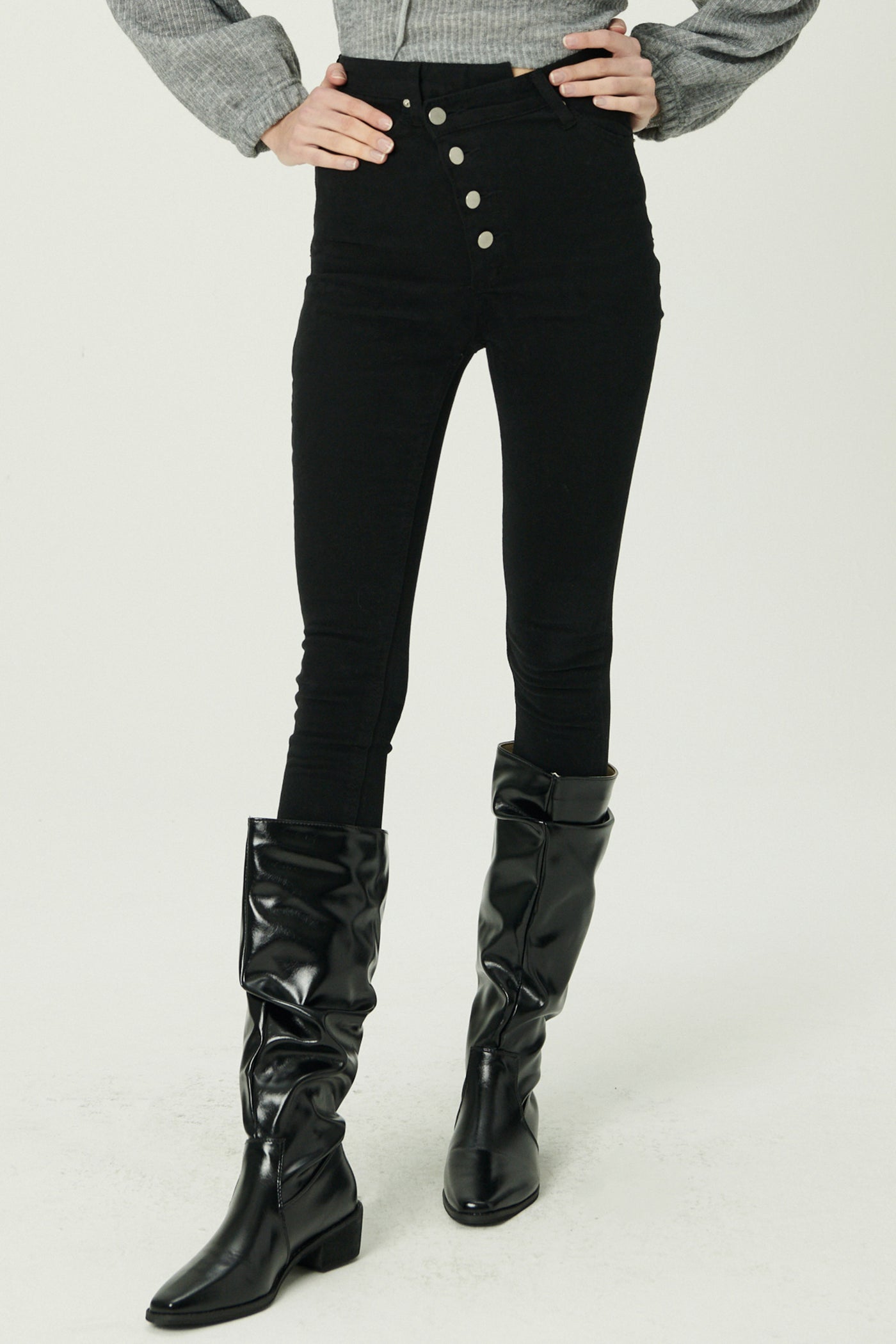 storets.com Annina Cross Over Jeans