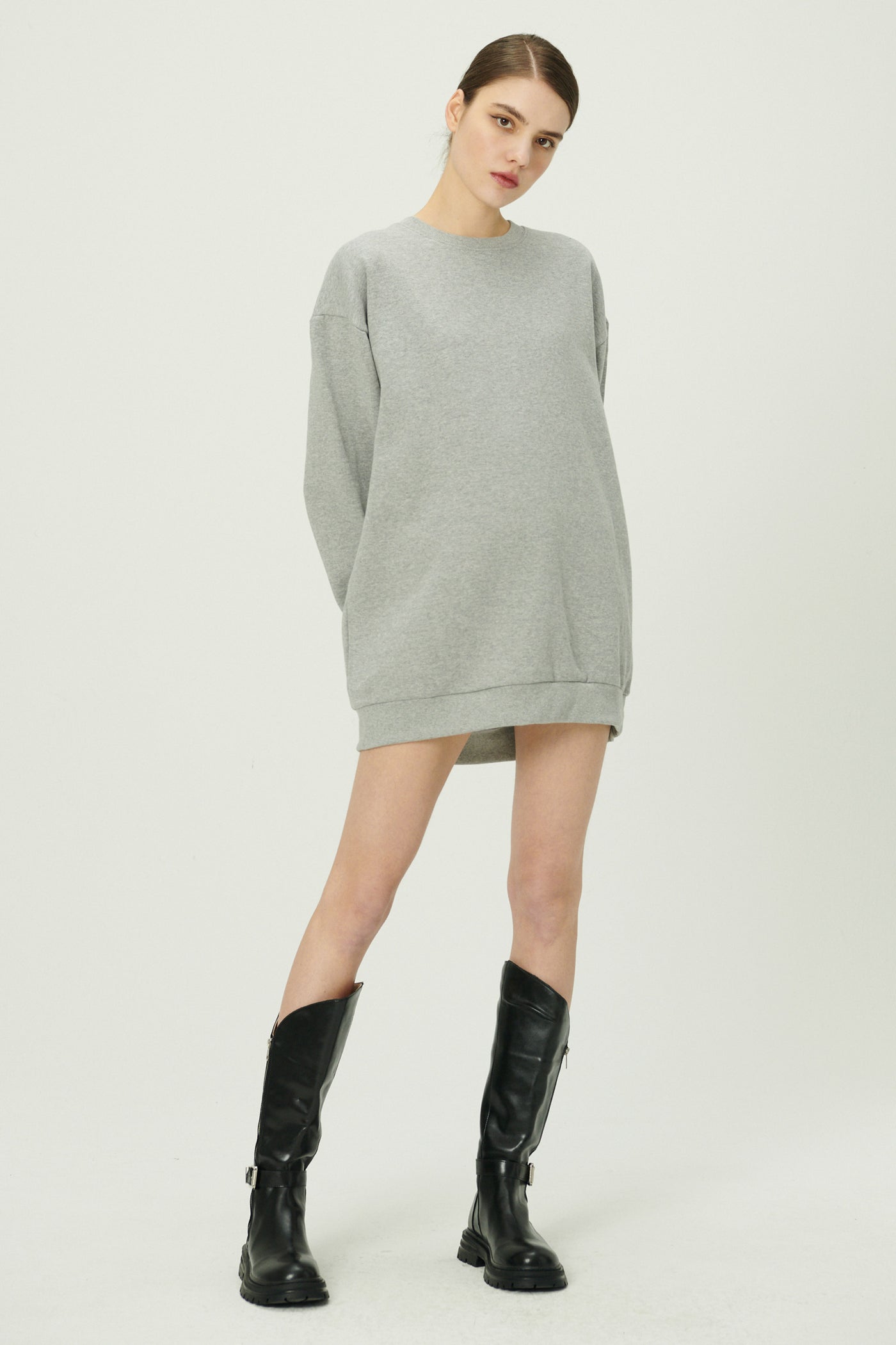 storets.com Hannah Oversized Sweatshirt w/Thumbhole