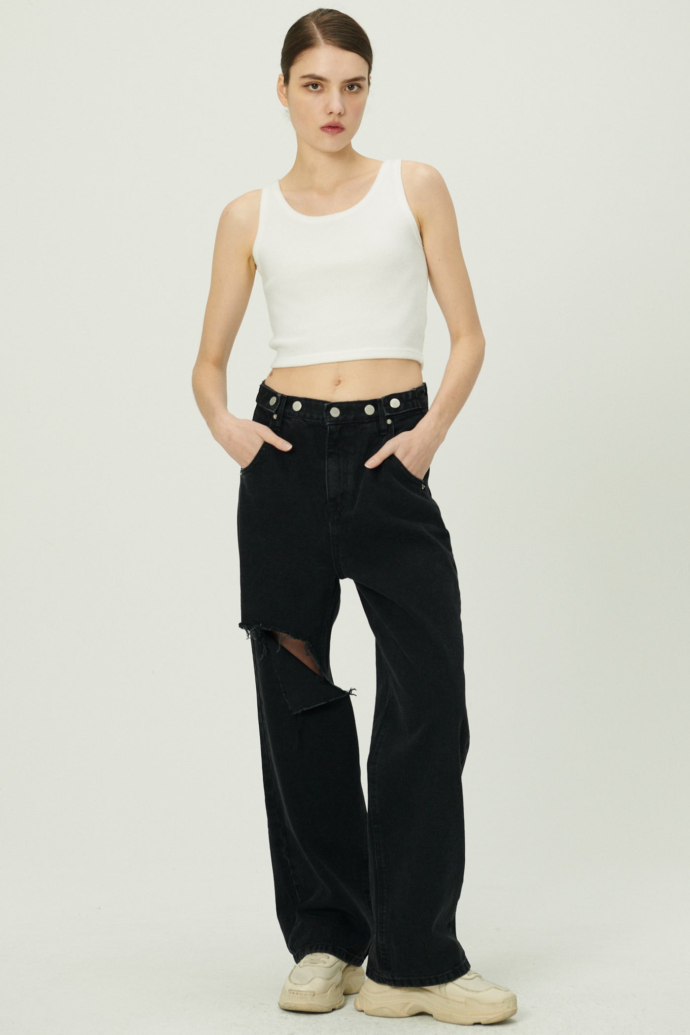 storets.com Elo Cutout Wide Leg Jeans