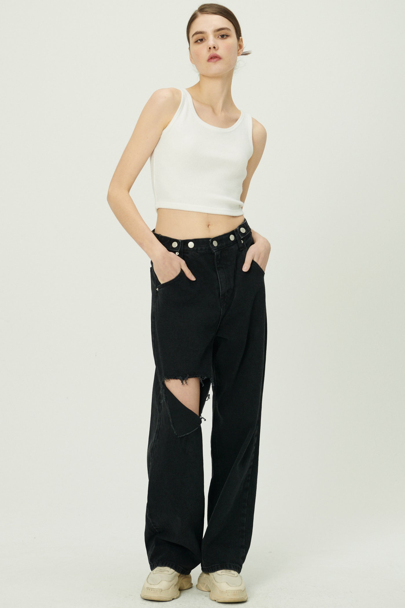 storets.com Elo Cutout Wide Leg Jeans