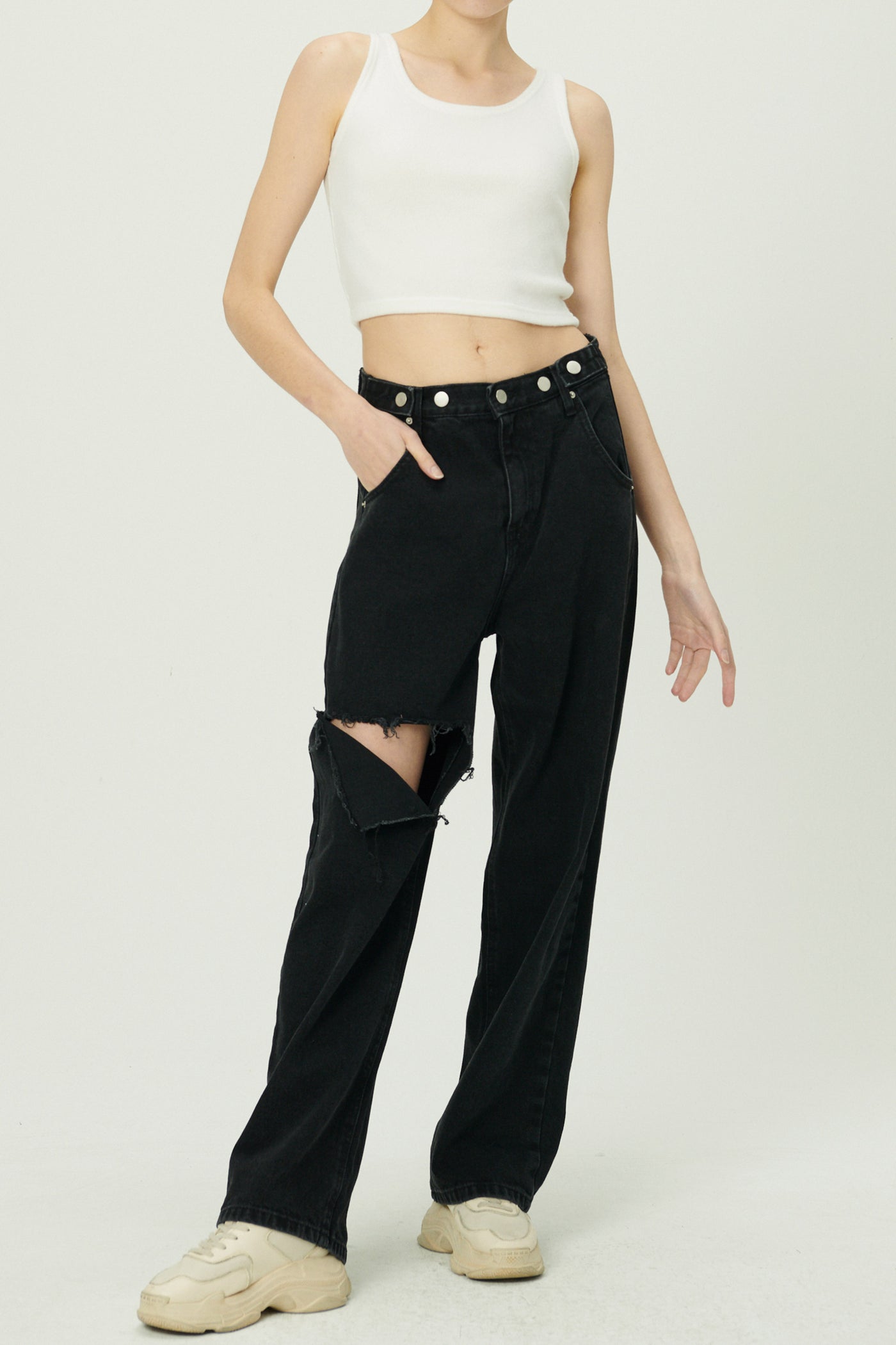 storets.com Elo Cutout Wide Leg Jeans