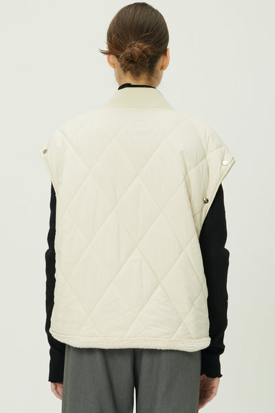 storets.com Eileen Quilted Sherpa Coat w/Detachable Sleeve