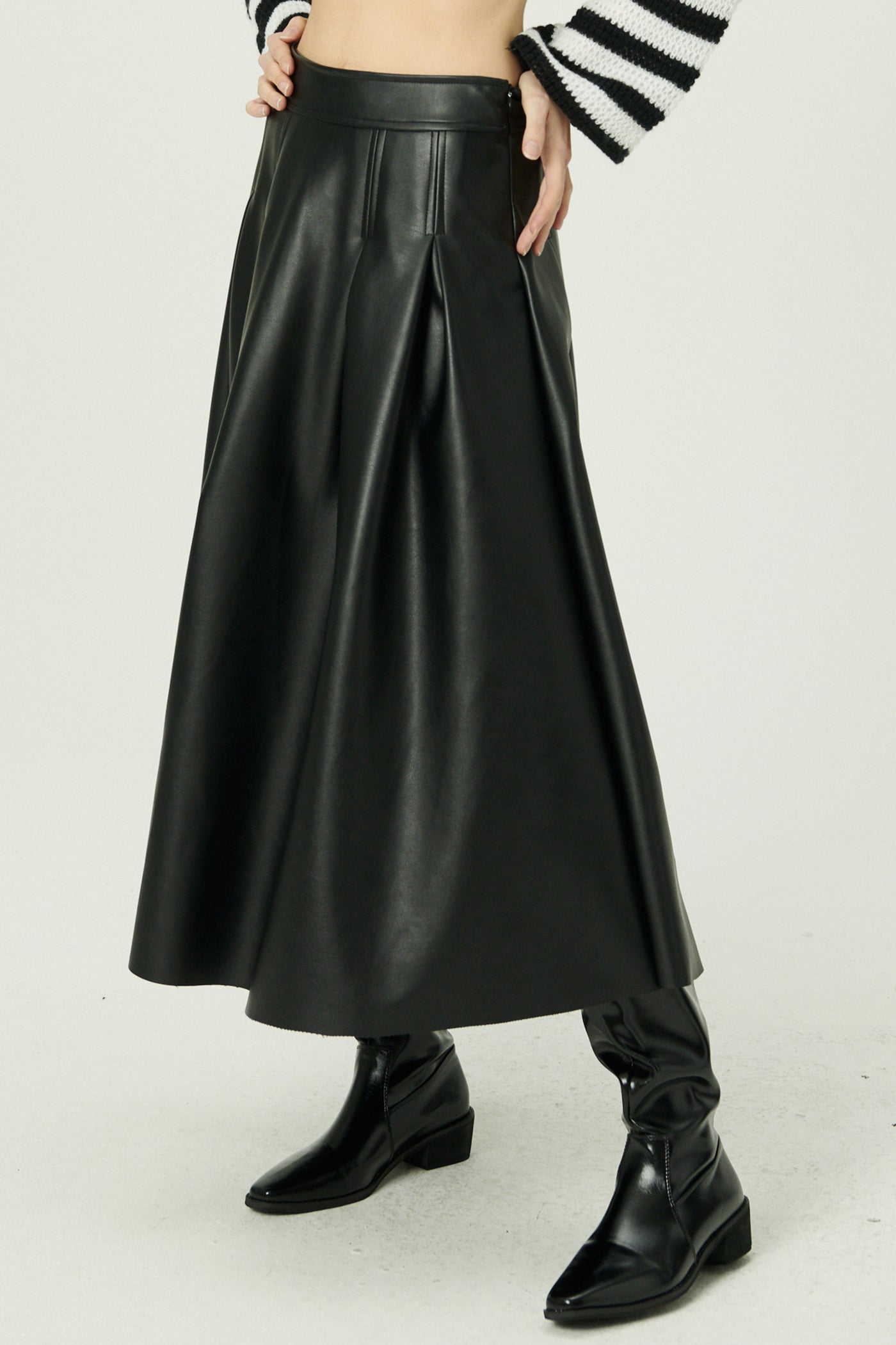 storets.com Patricia Pleather Full Skirt
