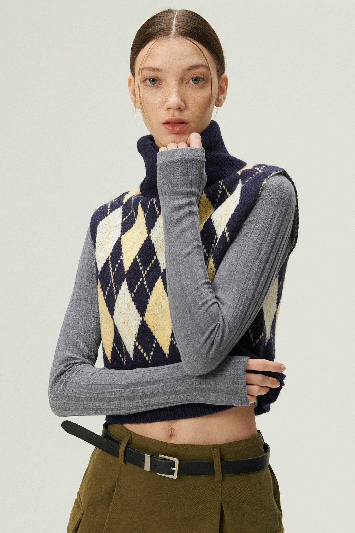 storets.com Ludi Argyle Knit Vest