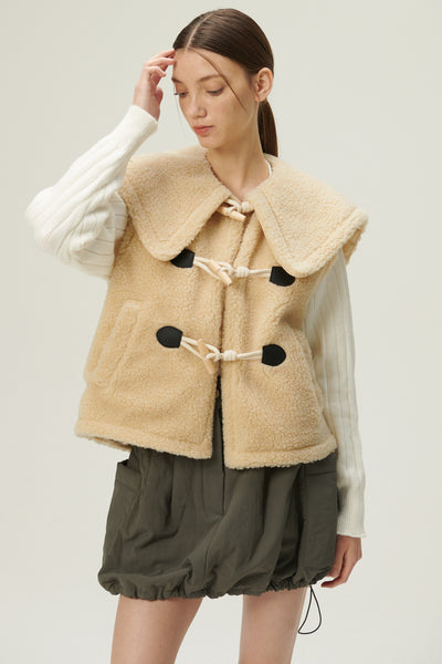 storets.com Amy Duffle Teddy Vest