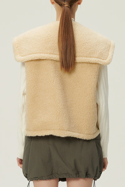 storets.com Amy Duffle Teddy Vest
