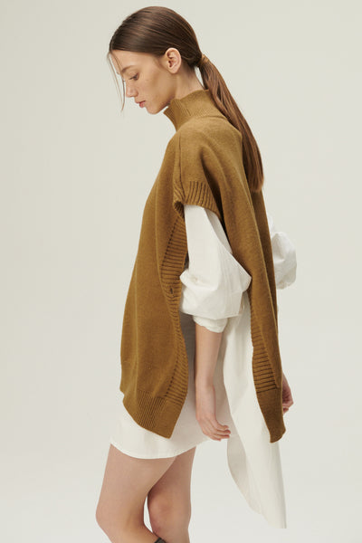 storets.com Adyson Mockneck Buttoned Vest