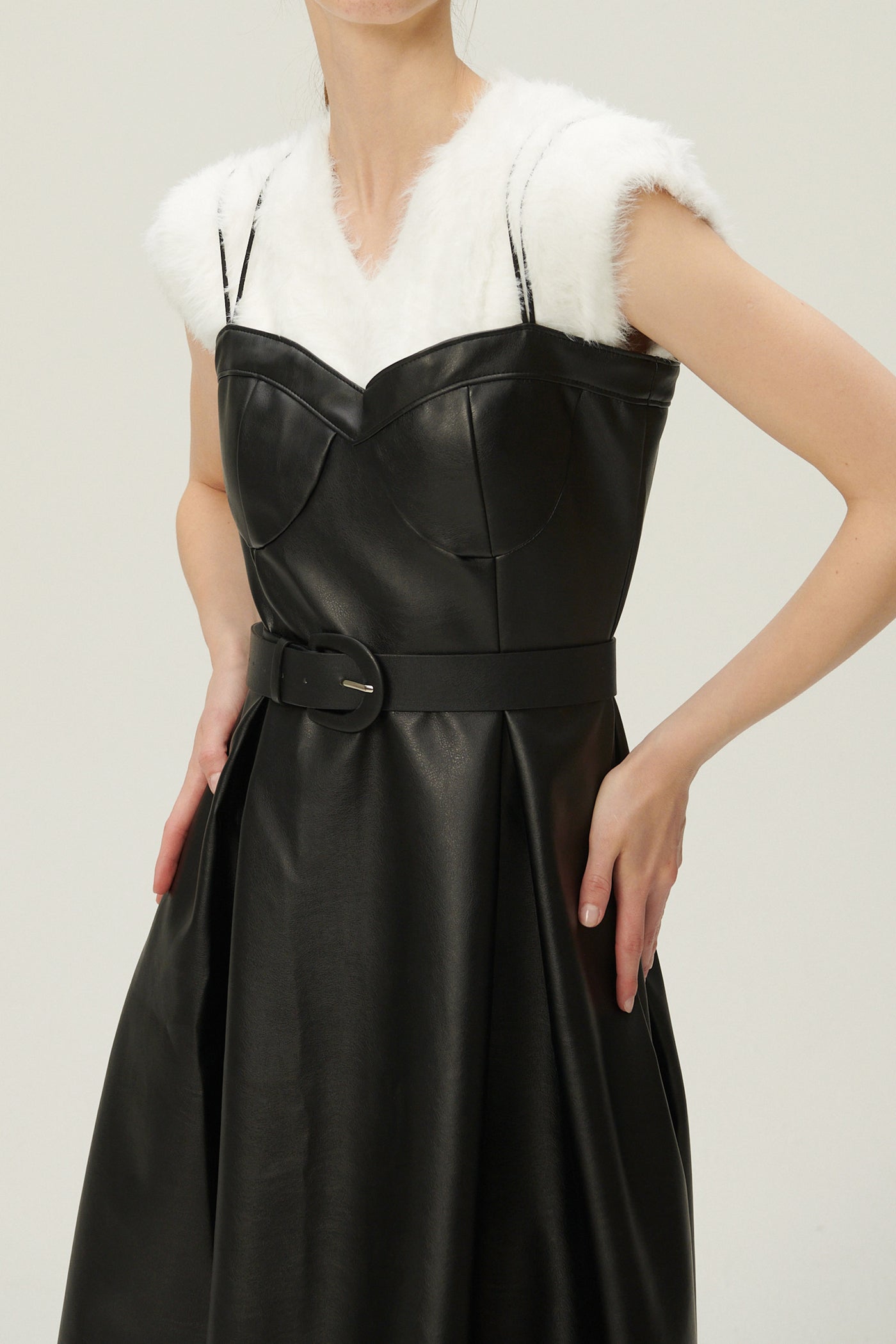 storets.com Belle Pleather Full Dress w/Belt