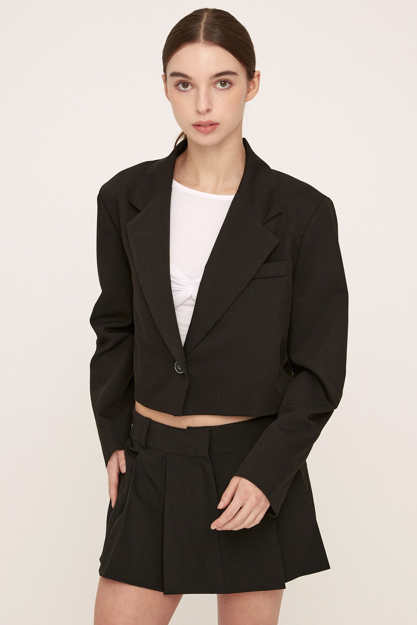 storets.com Brooklyn Cropped Blazer