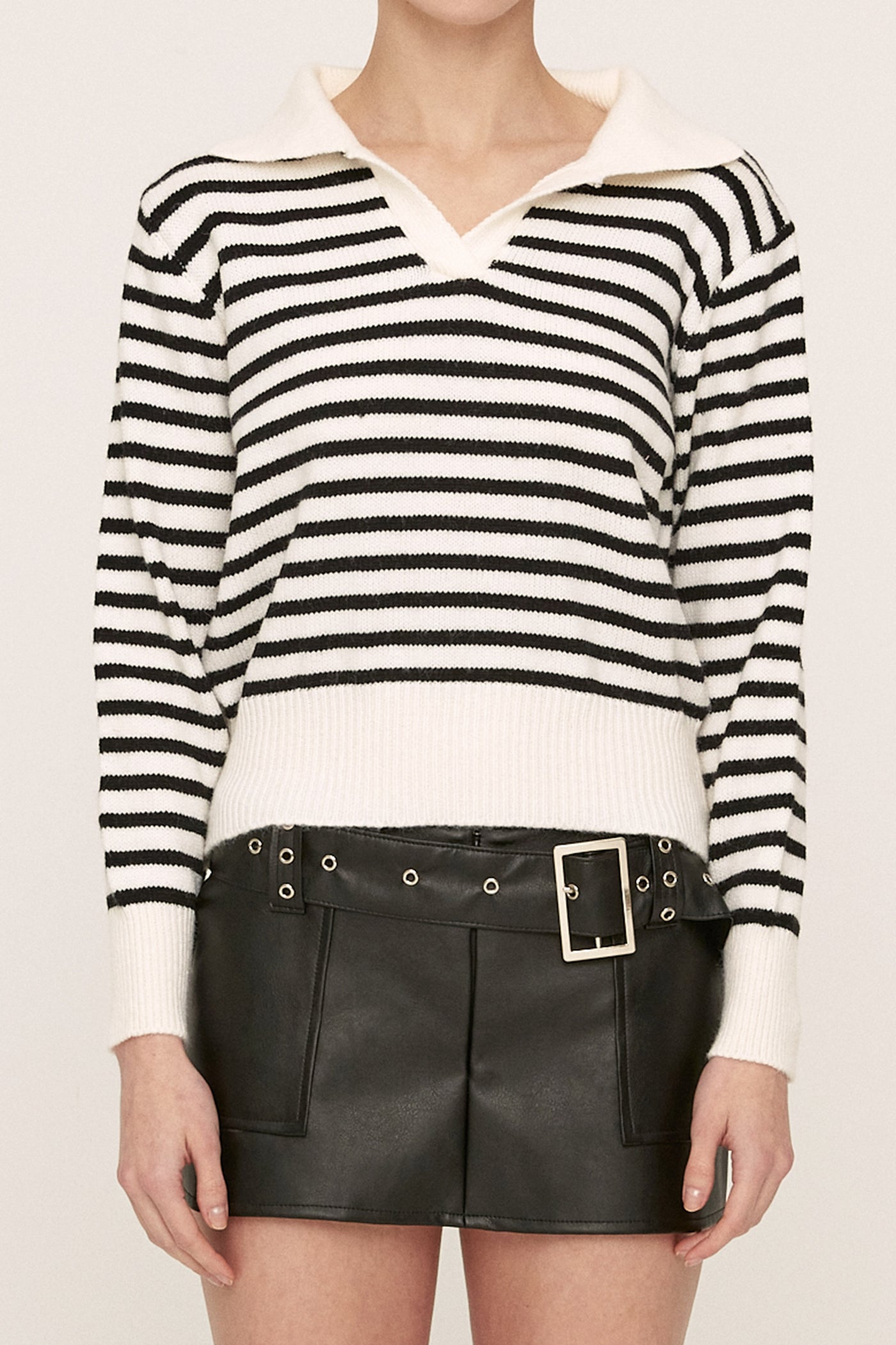 storets.com Luna Striped Knitted Top