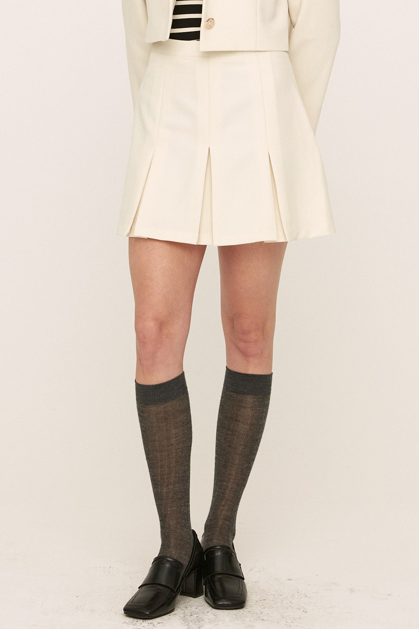 storets.com Amelia Pleated Skirt