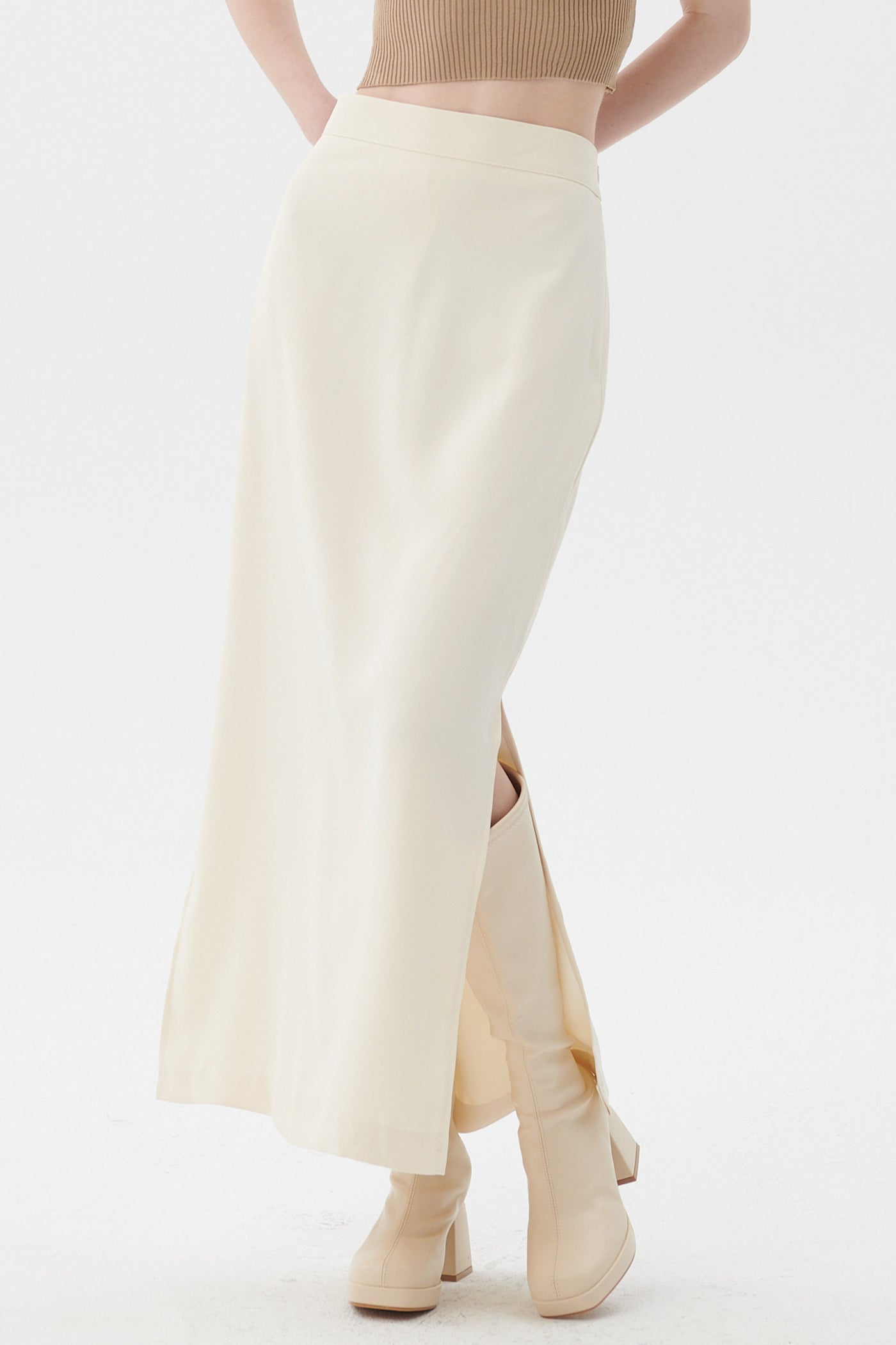 storets.com Cheyenne Maxi Skirt