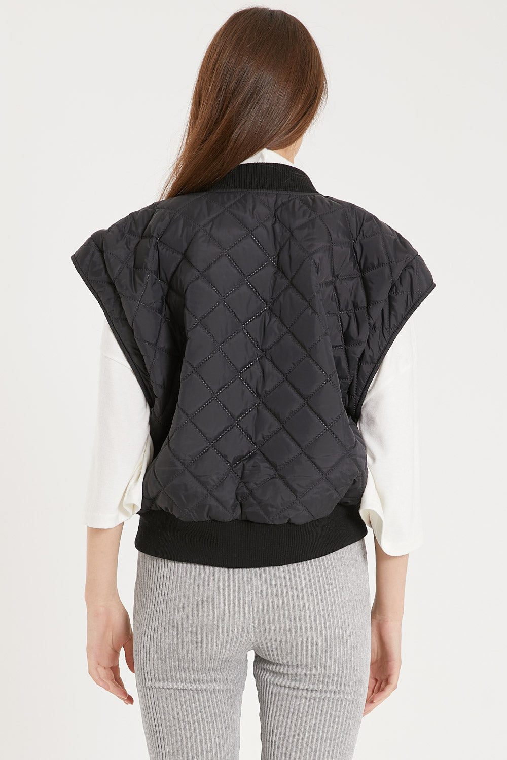 storets.com Tanner Diamond Quilted Crop Vest