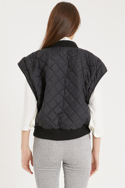 storets.com Tanner Diamond Quilted Crop Vest