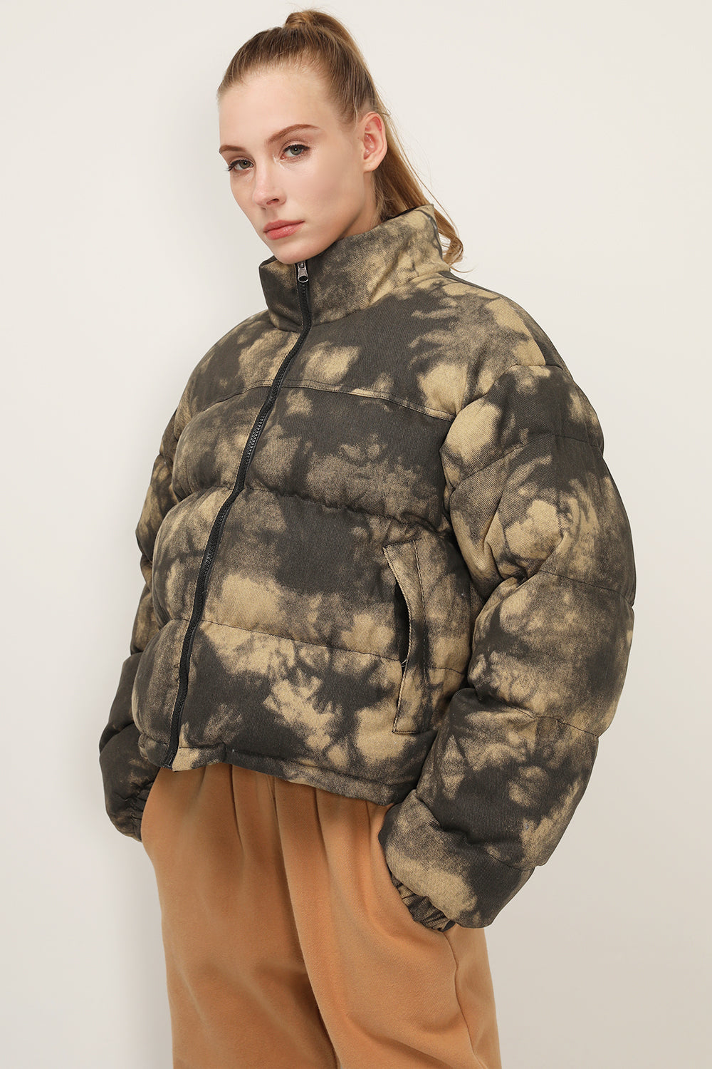 storets.com Hazel Reversible Printed Puffer Jacket