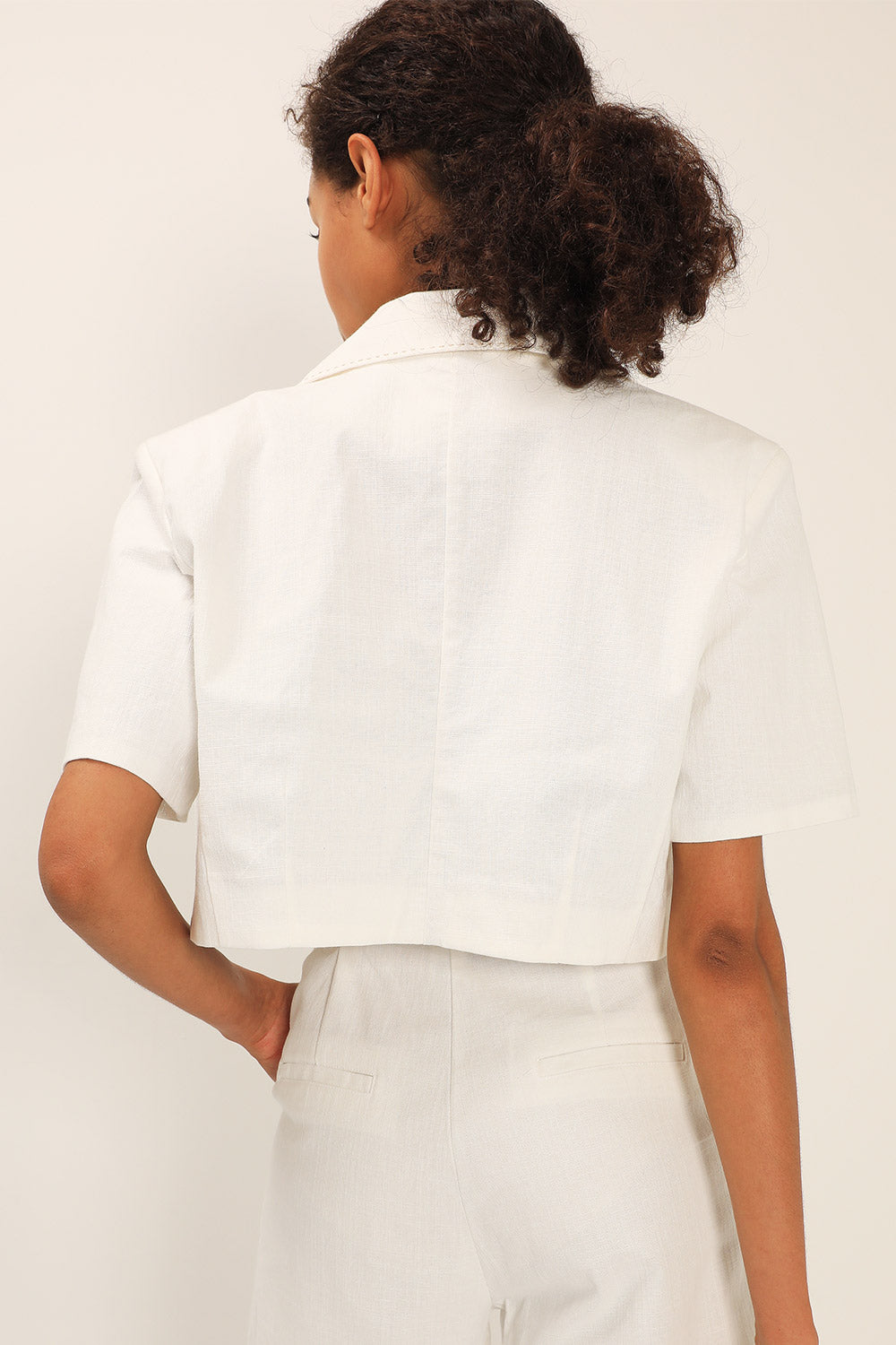 storets.com Tinsley Contrast Stitch Crop Jacket