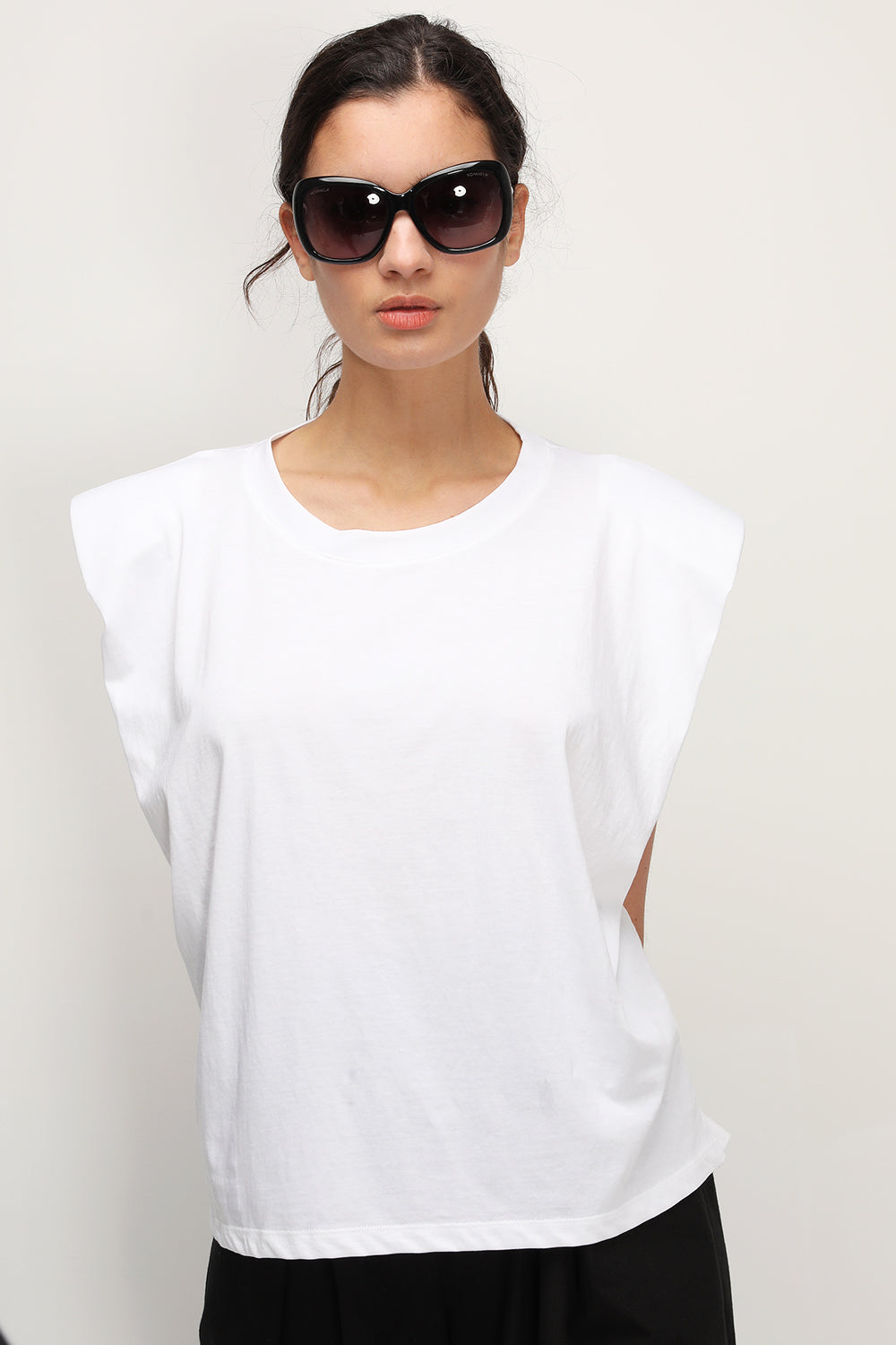 storets.com Elena Padded Shoulder T-shirt
