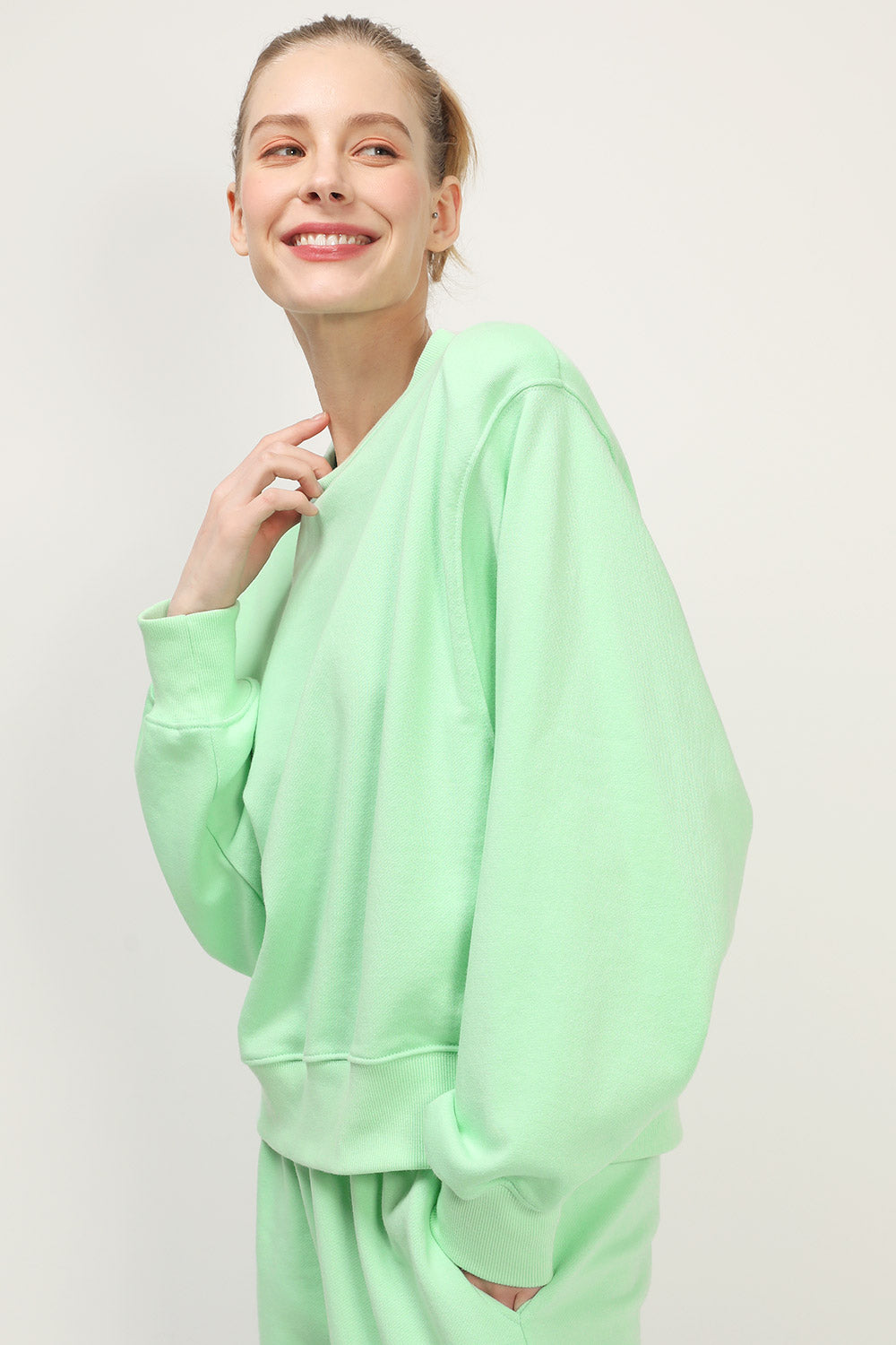 storets.com Luz Padded Shoulder Sweatshirt