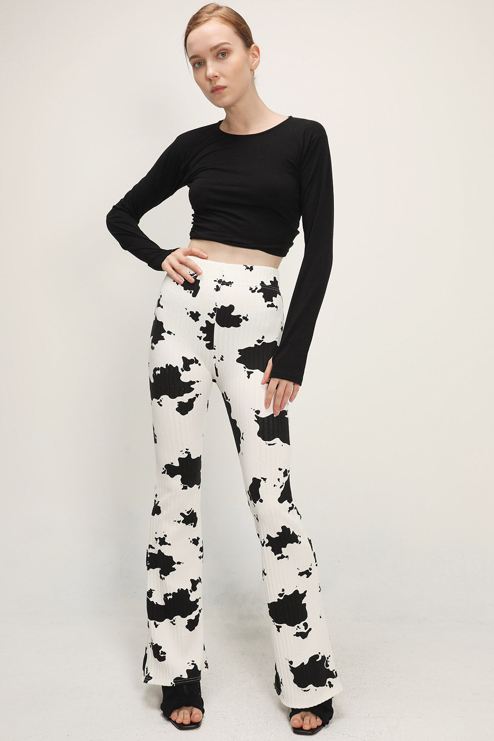 storets.com Bailey Printed Bootcut Pants