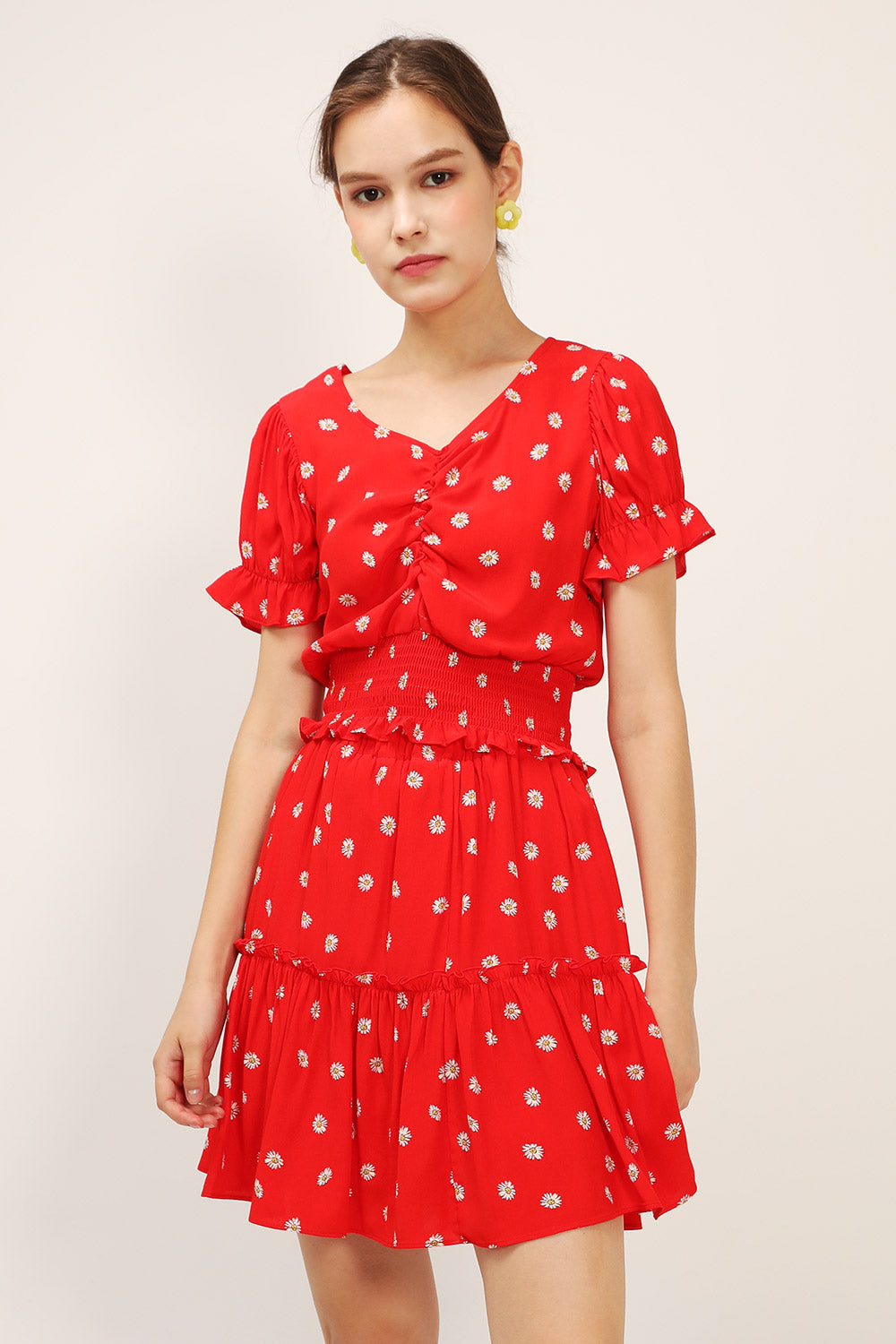 storets.com Kelly Daisy Printed Smocked Top