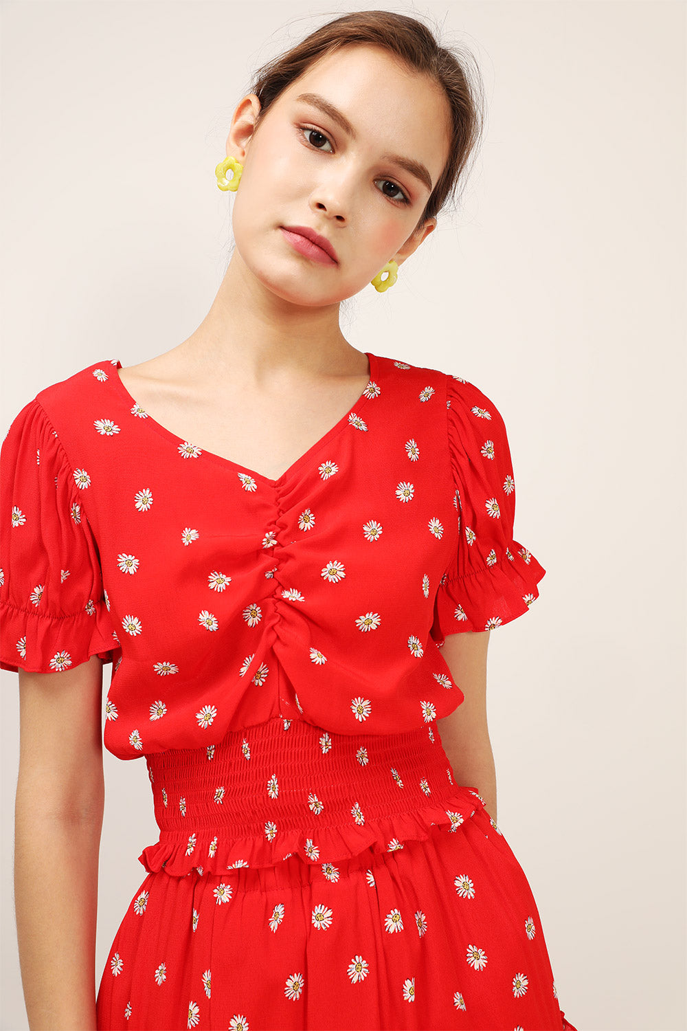 storets.com Kelly Daisy Printed Smocked Top