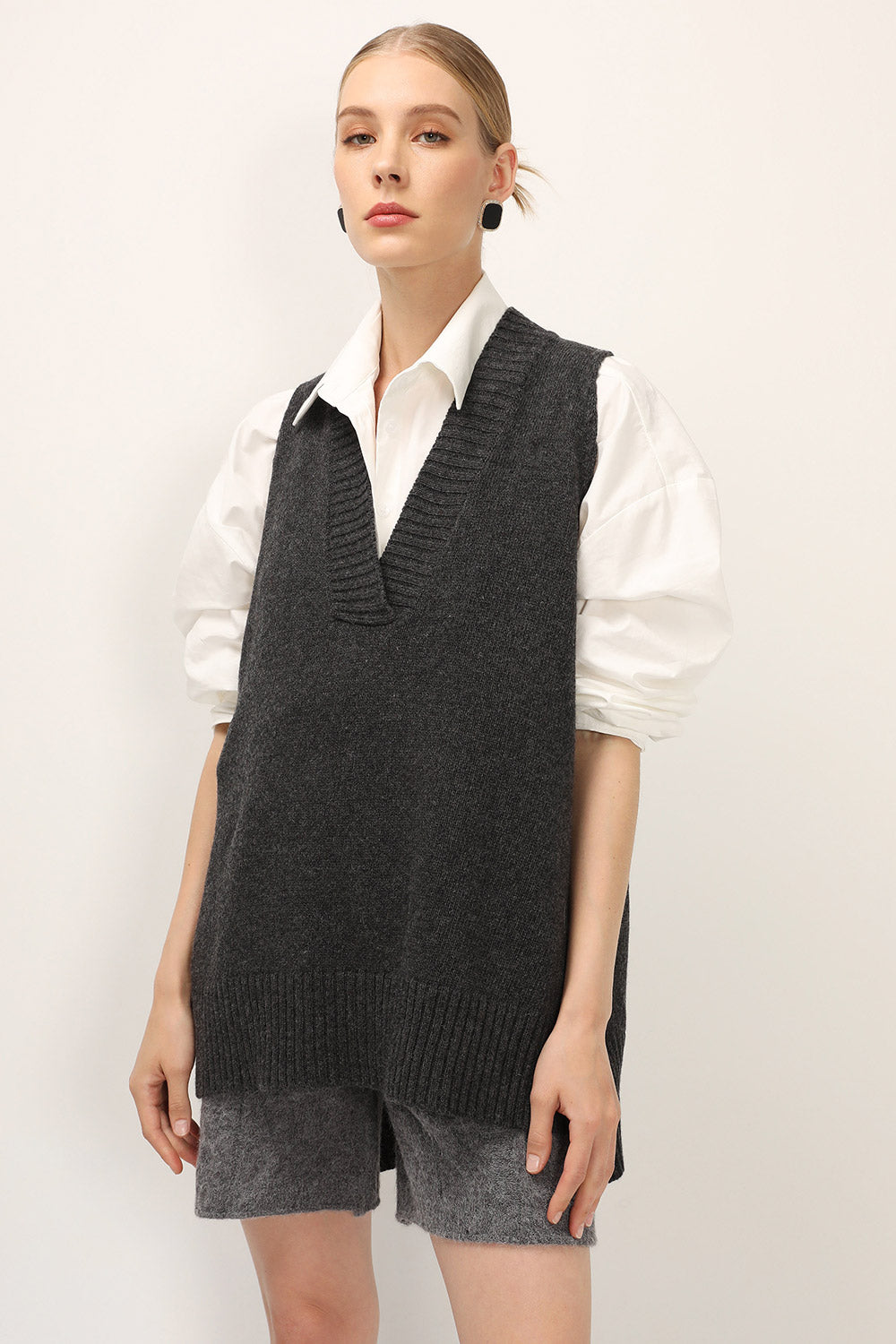 storets.com Lyla Oversized Knit Vest