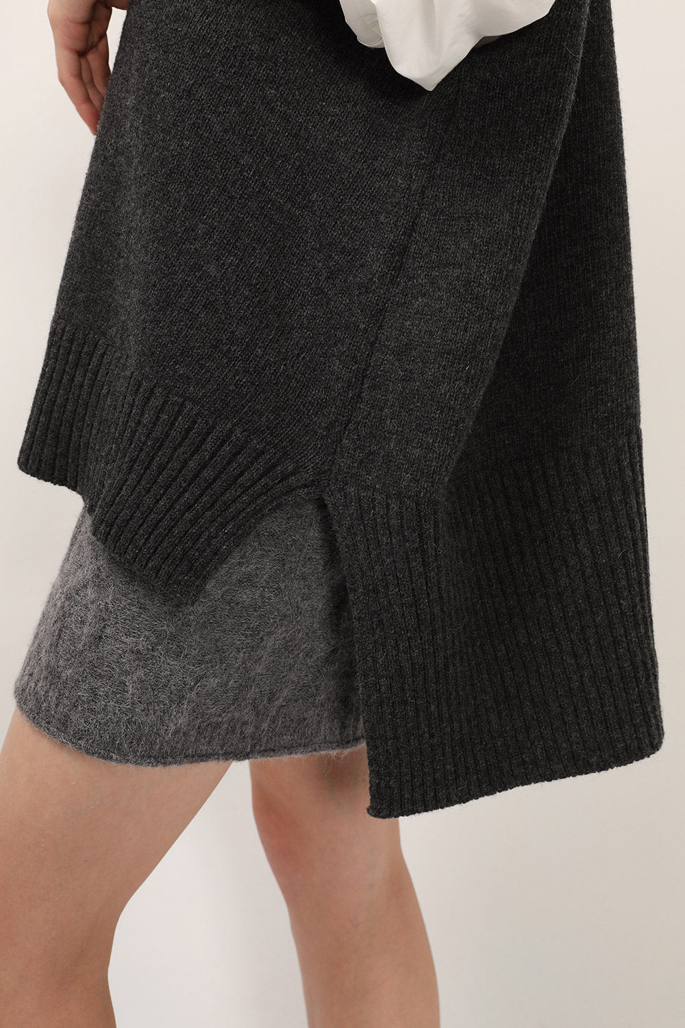 storets.com Lyla Oversized Knit Vest