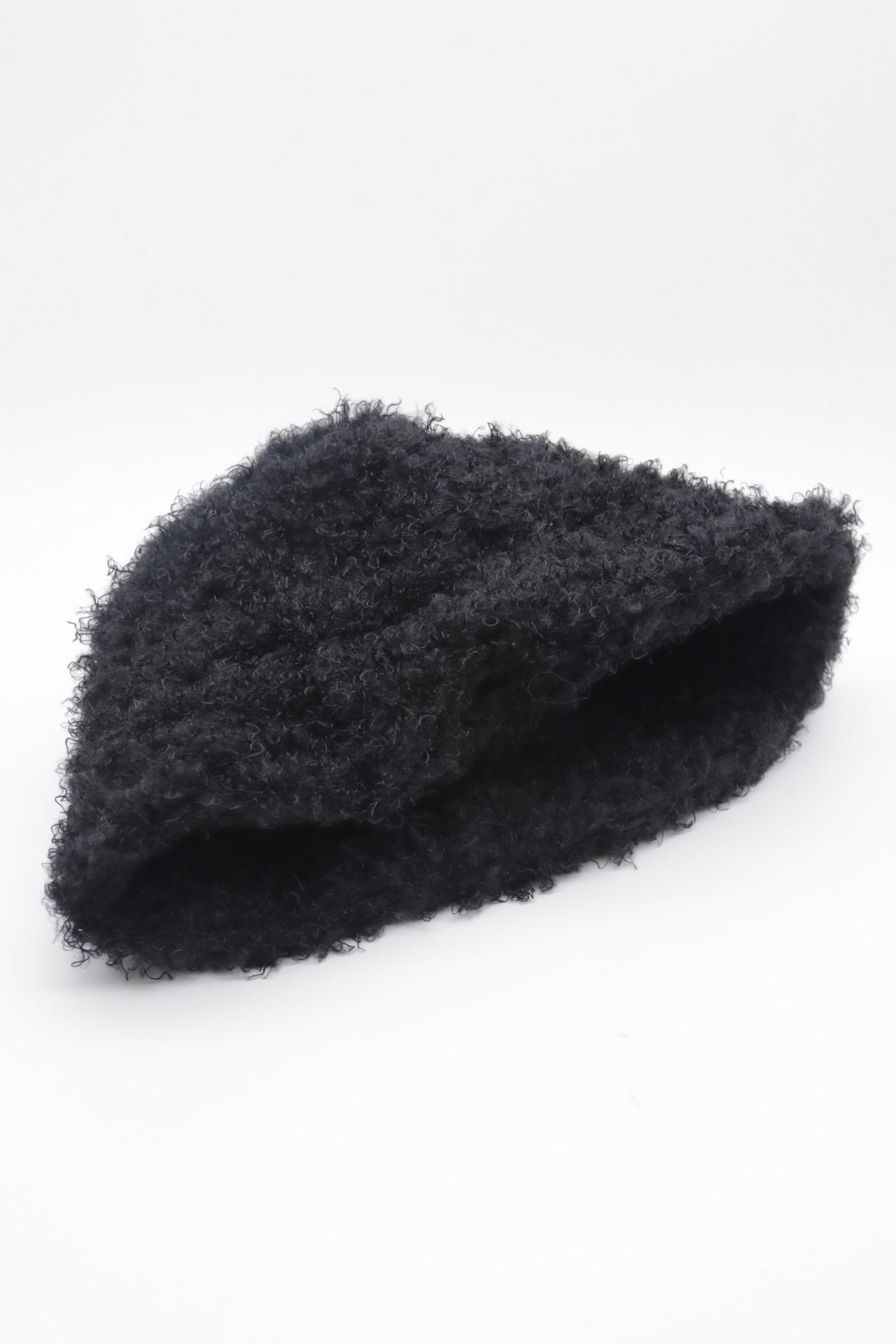 storets.com Kayla Teddy Bucket Hat