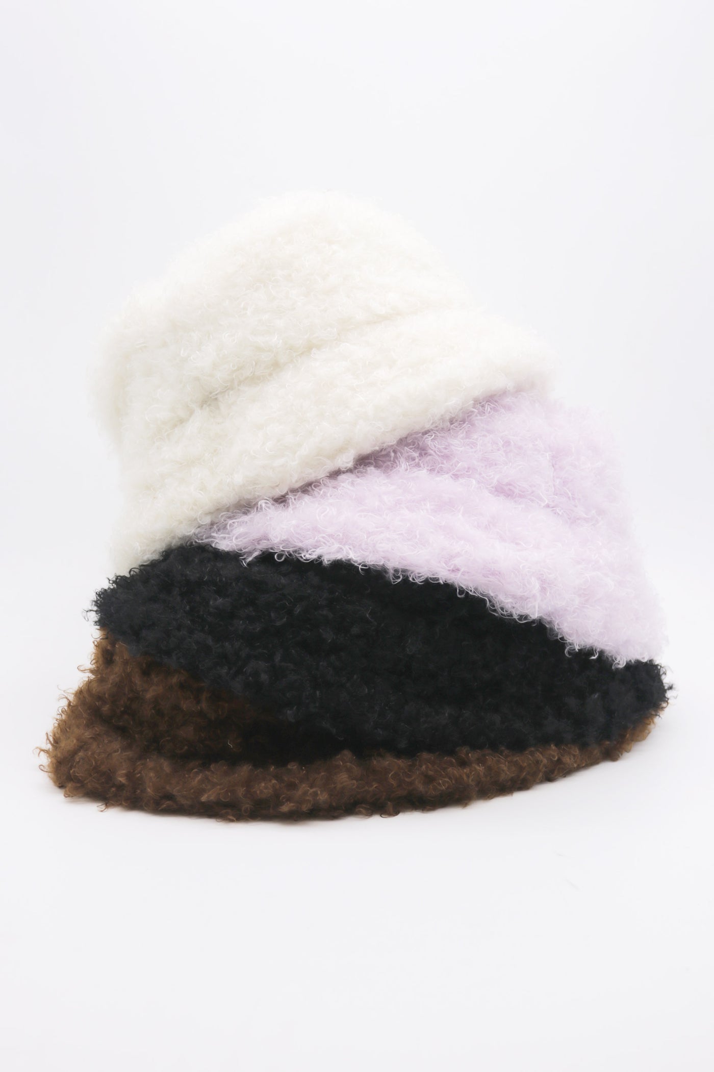 storets.com Kayla Teddy Bucket Hat