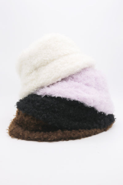 storets.com Kayla Teddy Bucket Hat