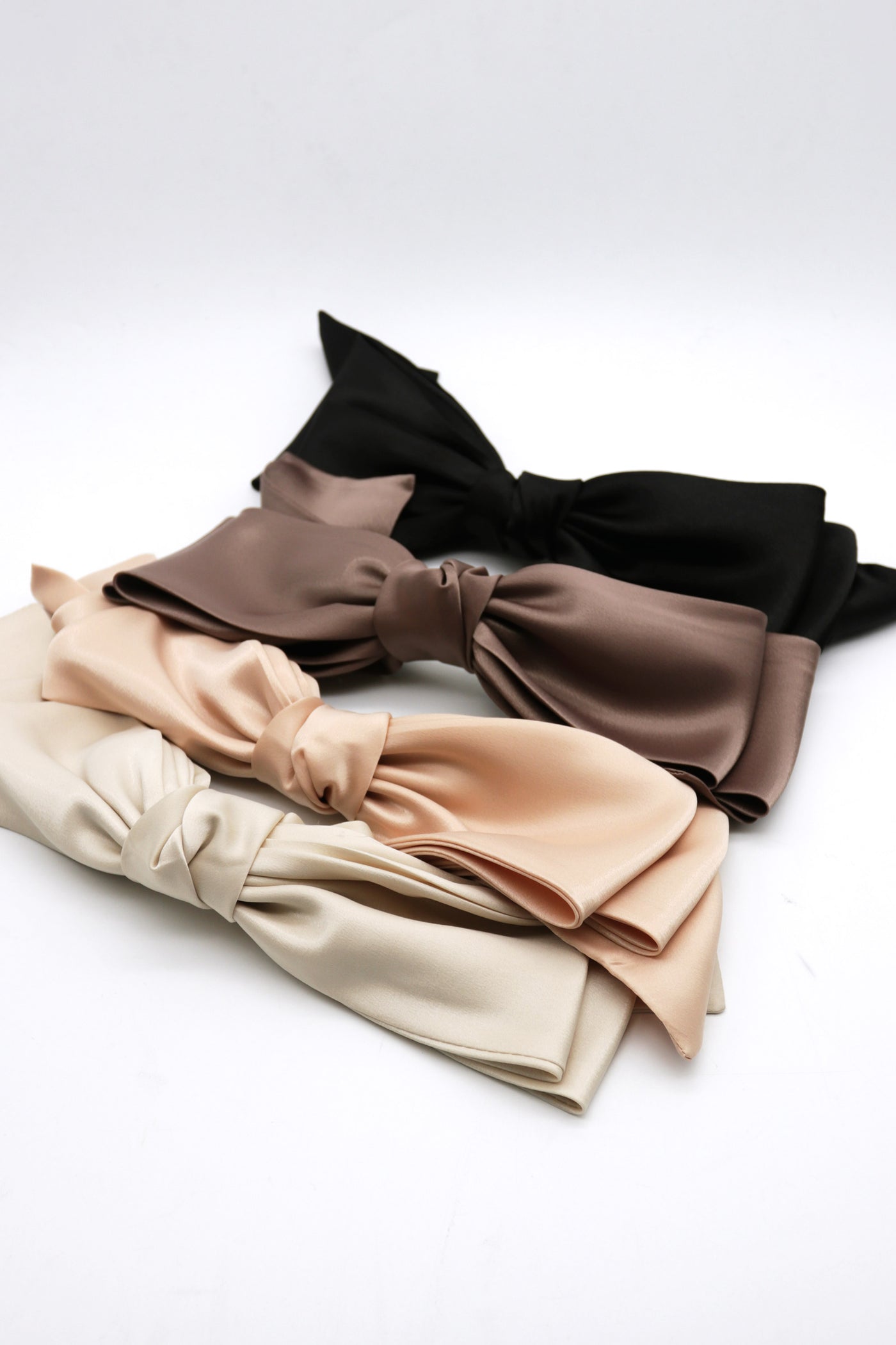 storets.com Natty Satin Hair Bow