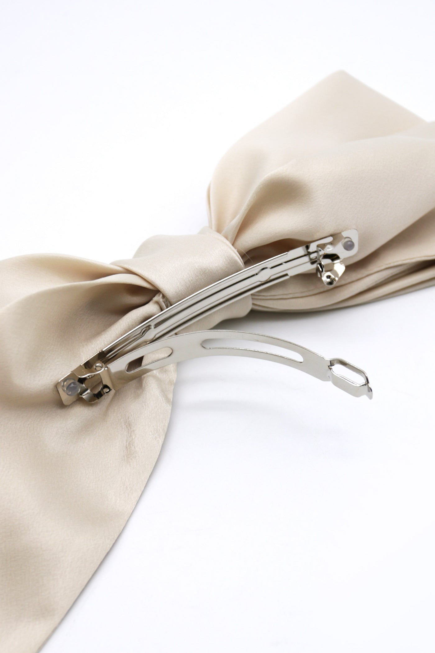 storets.com Natty Satin Hair Bow