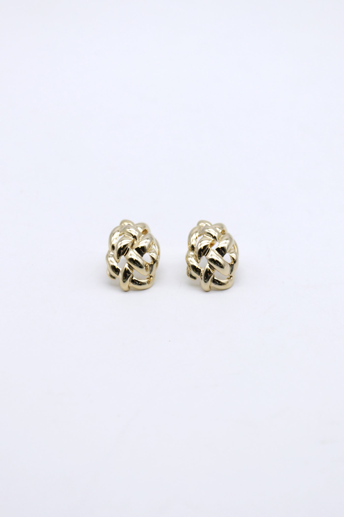 storets.com Carol Weaving Effect Earring