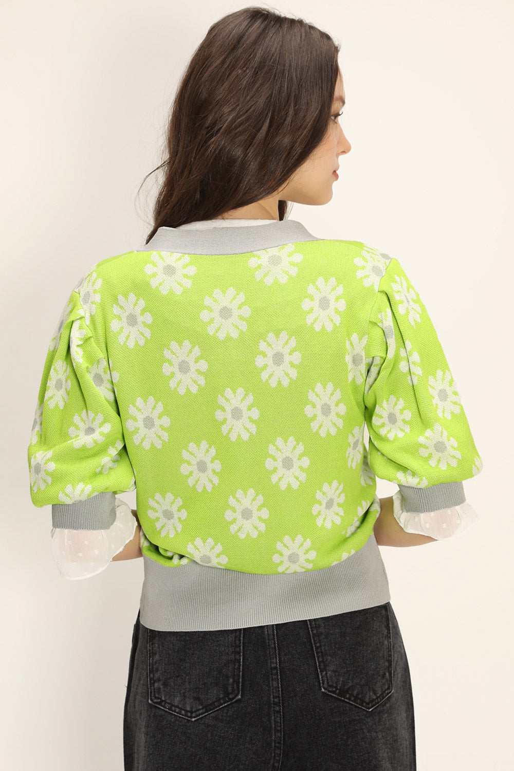 storets.com Kathleen Floral Puffed Cardigan
