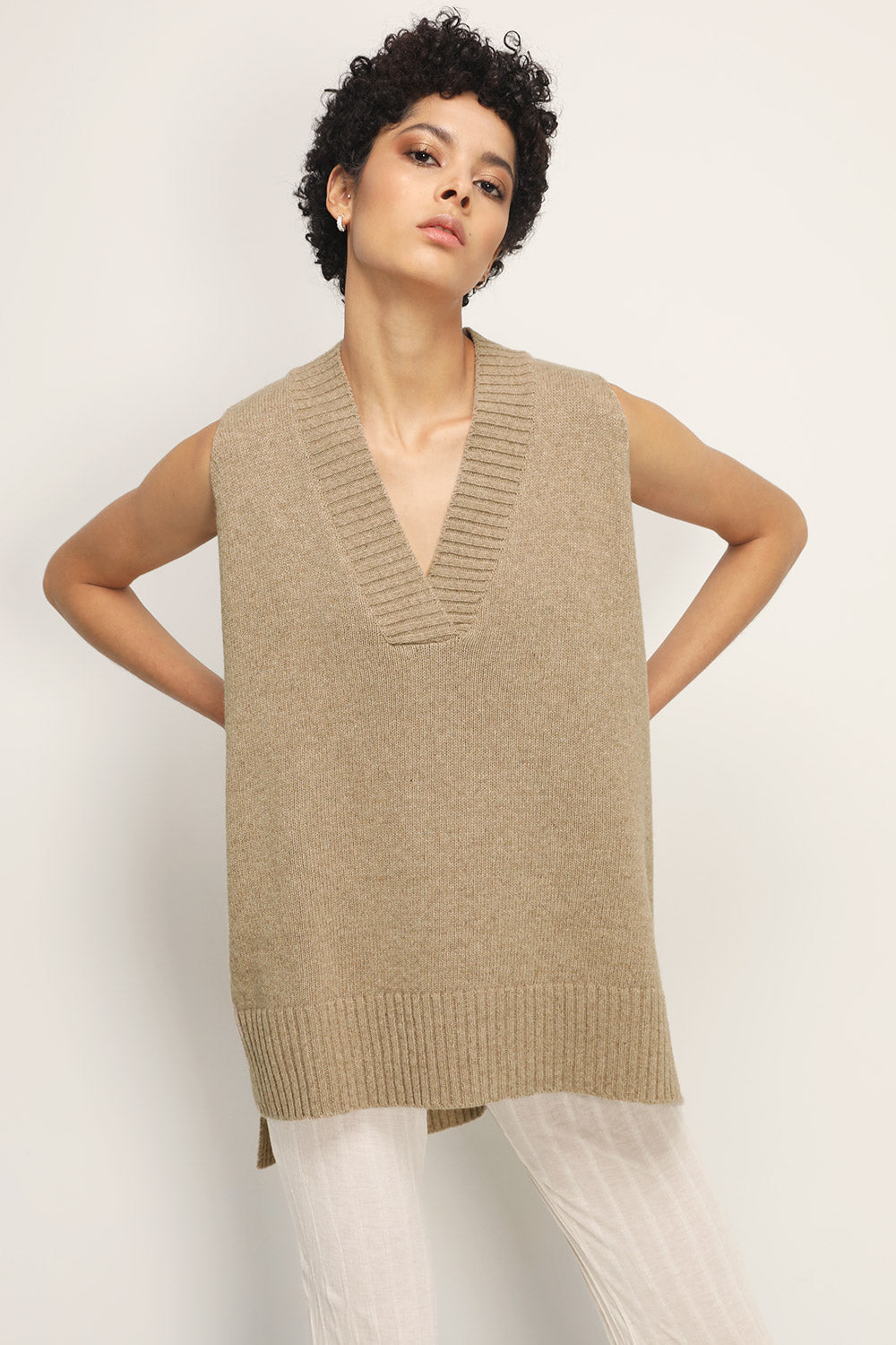 storets.com Lyla Oversized Knit Vest