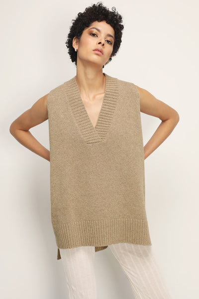 storets.com Lyla Oversized Knit Vest