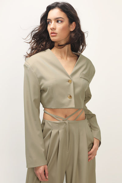 storets.com Talia Cropped Jacket